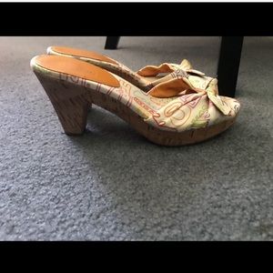 Coach sandals never worn